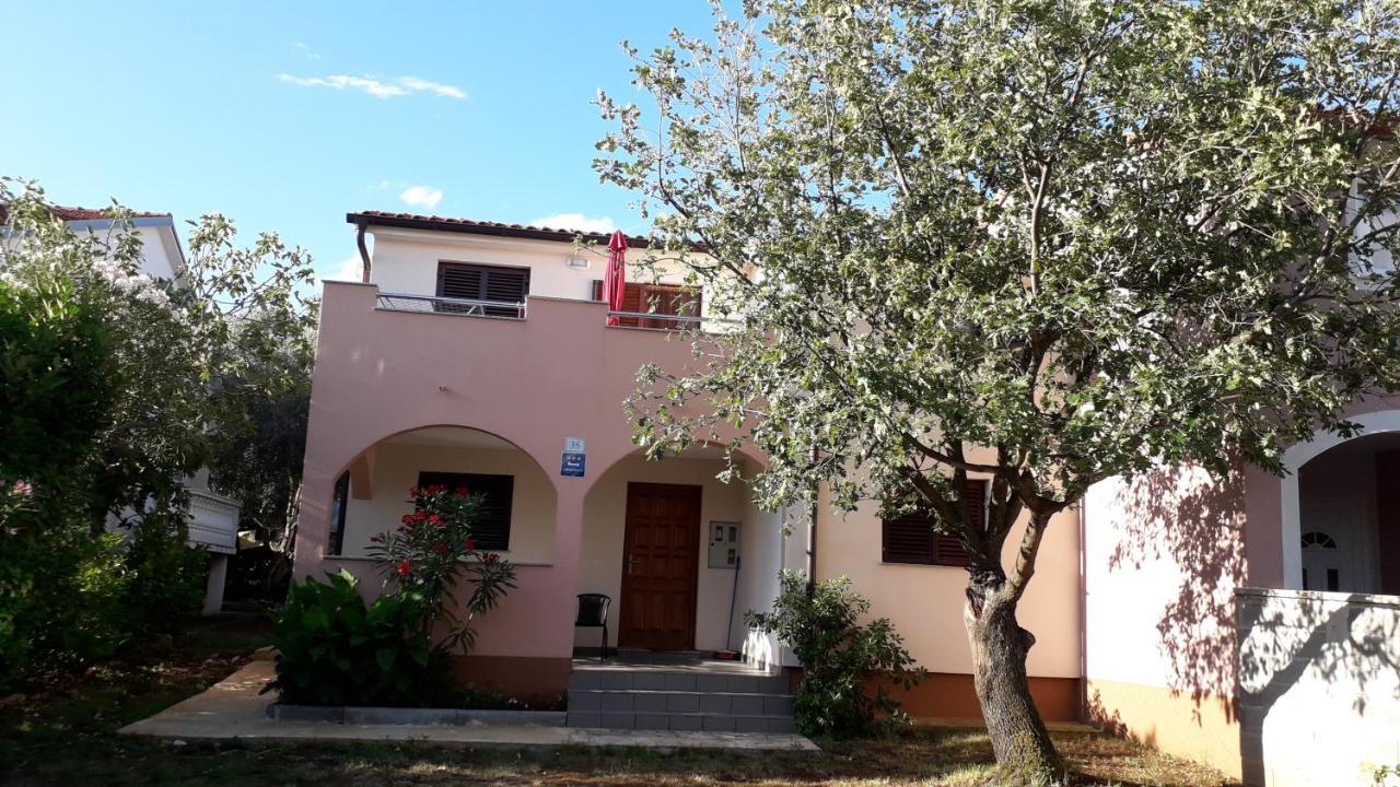Apartmani Mia Ližnjan Kültér fotó