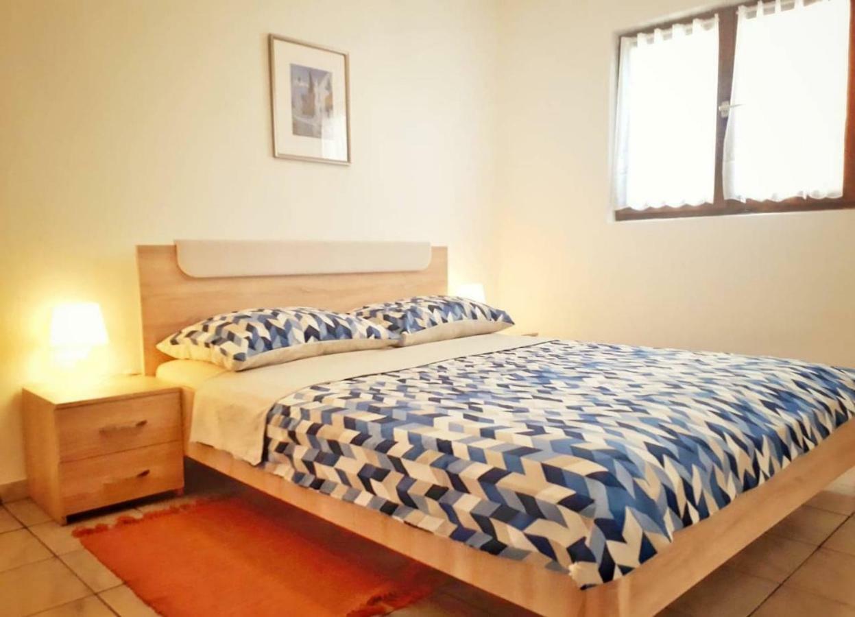 Apartmani Mia Ližnjan Kültér fotó