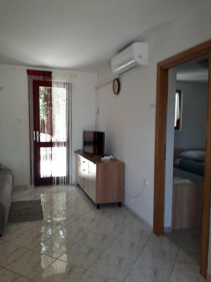 Apartmani Mia Ližnjan Kültér fotó